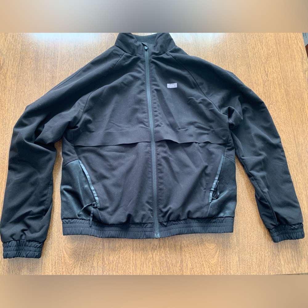 Figs - Sydney Scrub jacket size XS - $60 (originally $98)